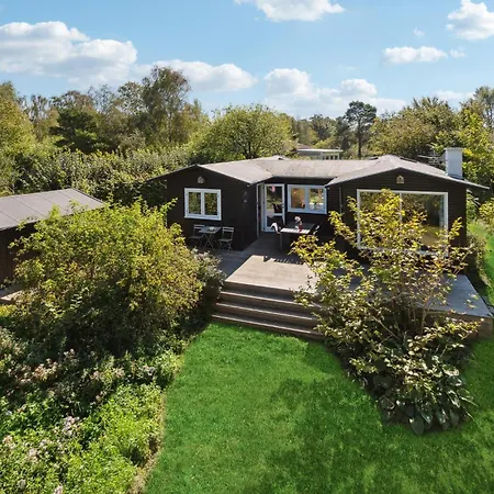 Amazing In With Kitchen Holiday home *
