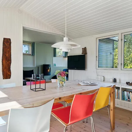 Amazing In With Kitchen